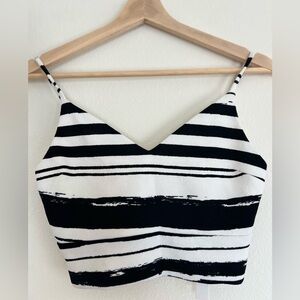 Black and white crop top